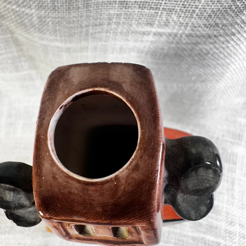 N/A vintage ceramic